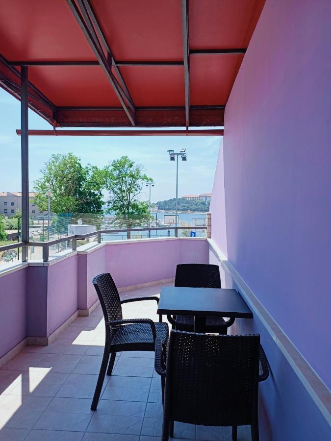 Aparthotel Viola 4*