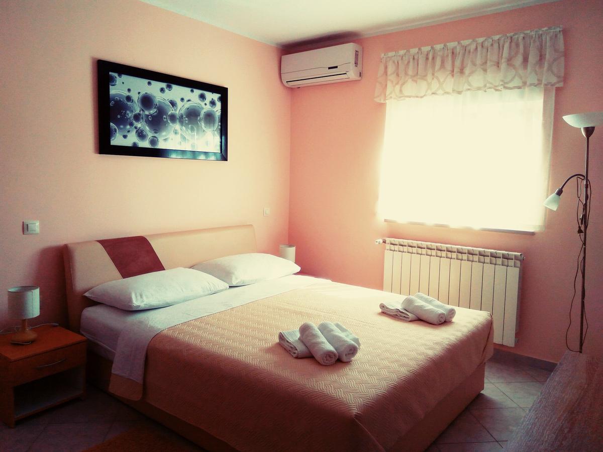 Aparthotel Viola 4*